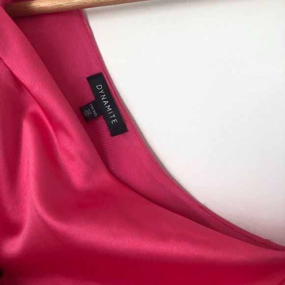 Dynamite One Shoulder Satin Top - Picture 3 of 4